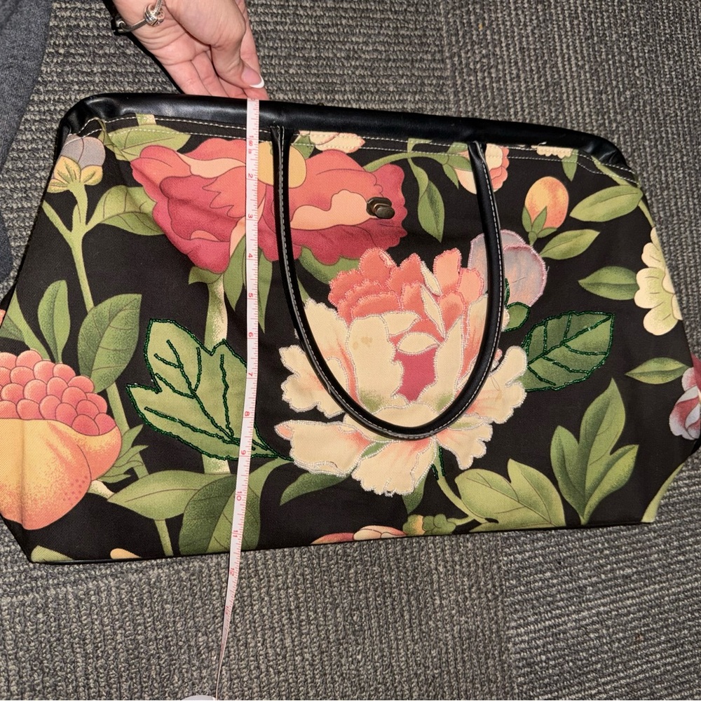 Black Floral Bag - Picture 6 of 6